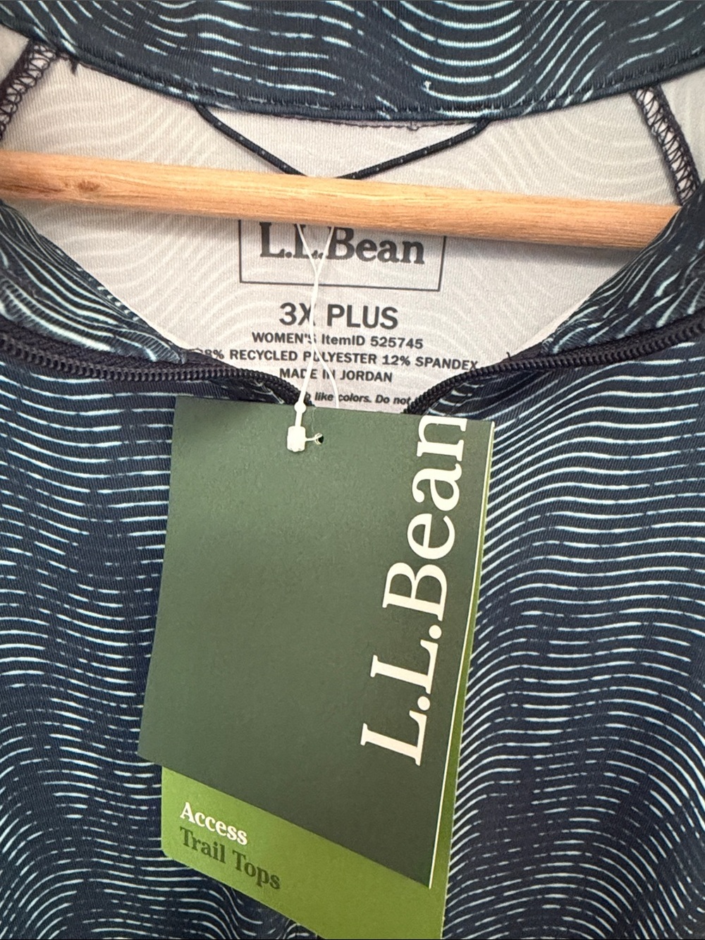 L.L. Bean Women's Teal Wave-Print Long Sleeve Half-Zip Top 3x - Picture 2 of 7